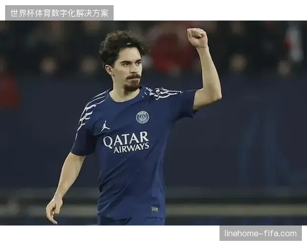 巴黎圣日耳曼拒绝皇马挖角,围绕维蒂尼亚构建中场力争三连冠伟业 巴黎圣日耳曼拒绝皇马挖角,围绕维蒂尼亚构建中场力争三连冠伟业